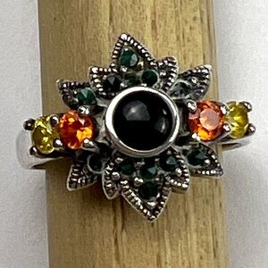 Sterling Silver 925 Stamped Moroccan  Multi Stone Flower Design Ring size 8